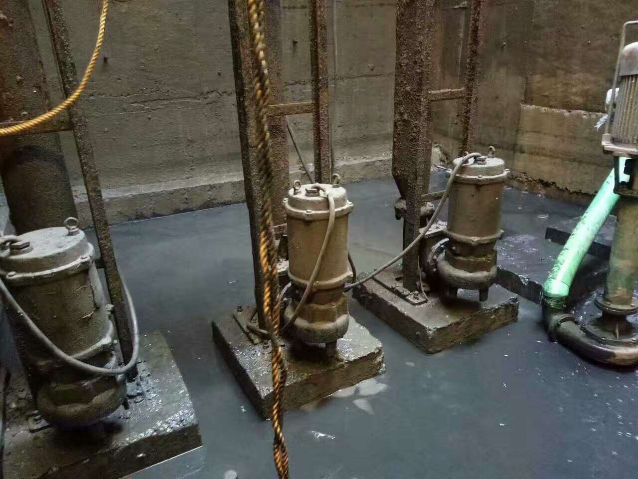 永德污水池清理